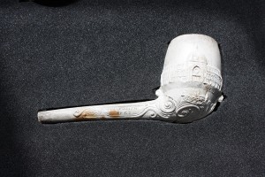 Decorated clay pipe - image: ORNC