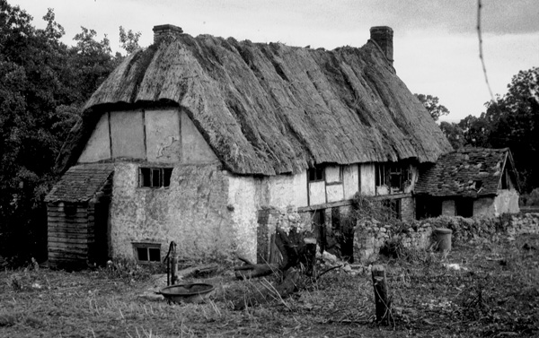 Pictures Of A Peasant House From The Medieval Times 81